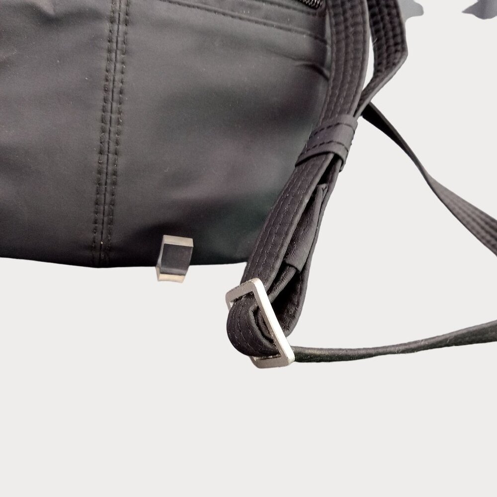 Travelon Crossbody Bag Black Nylon Adjustable Strap Compartments Secure Zipper - Picture 3 of 12